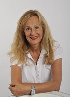 Karin van Zoggel