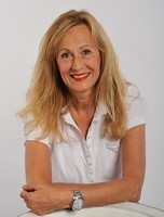 Karin van Zoggel